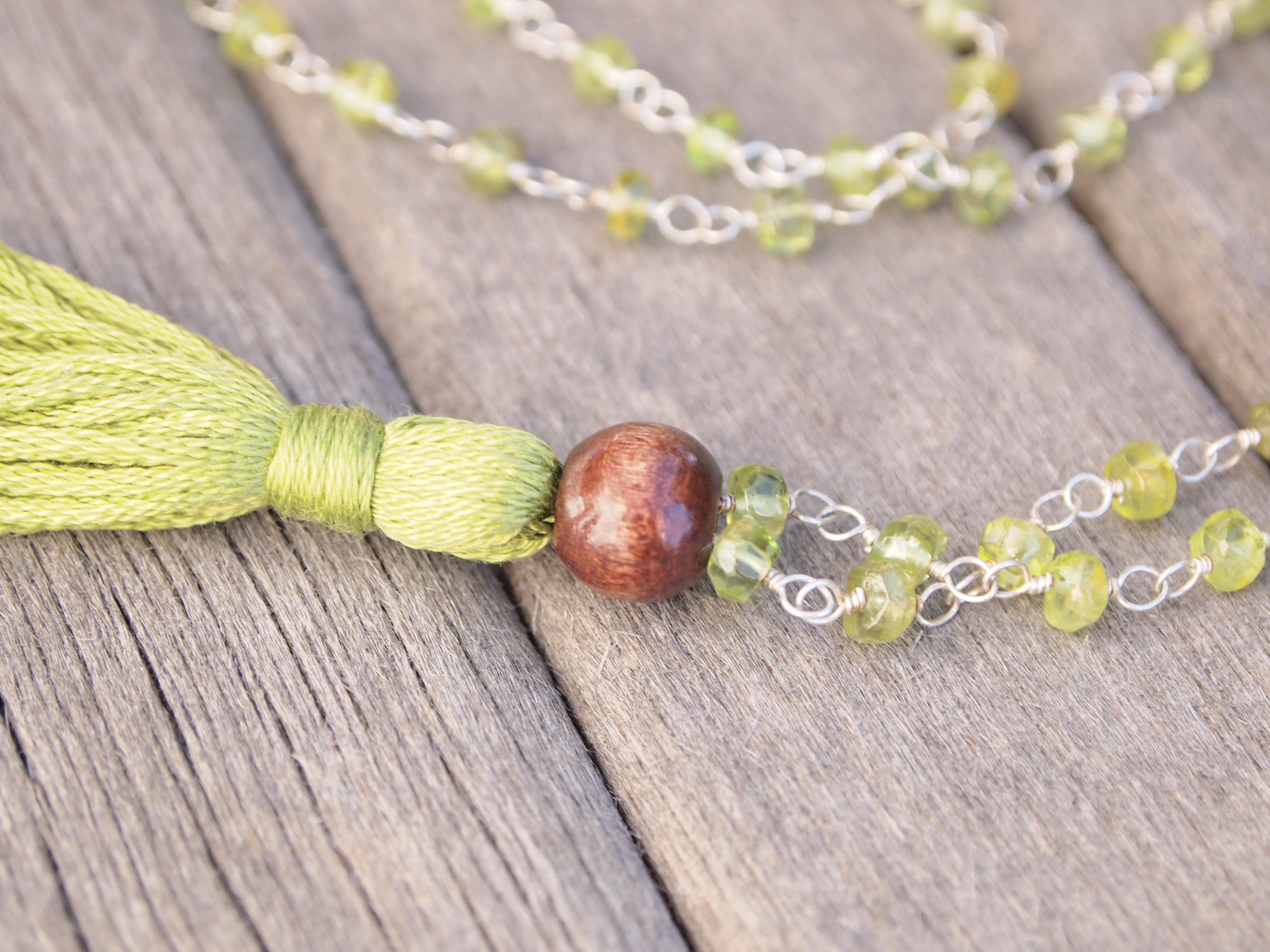 Peridot & Wood Sacred Mala - Image 2